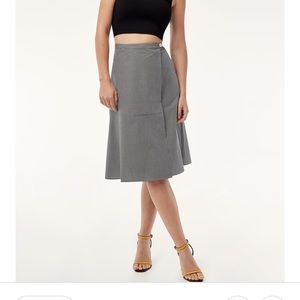 Aritzia Babaton Rosalio skirt